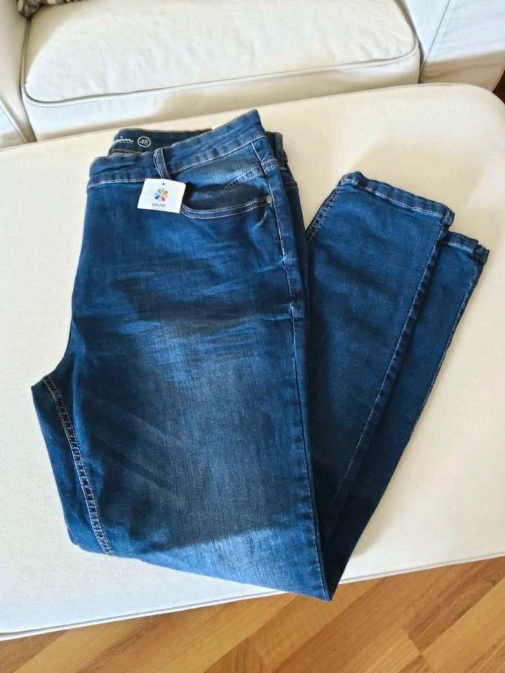 Jeans, Hose, Gr. 48, Gina, dunkelblau, NEU mit Etikett in Ense