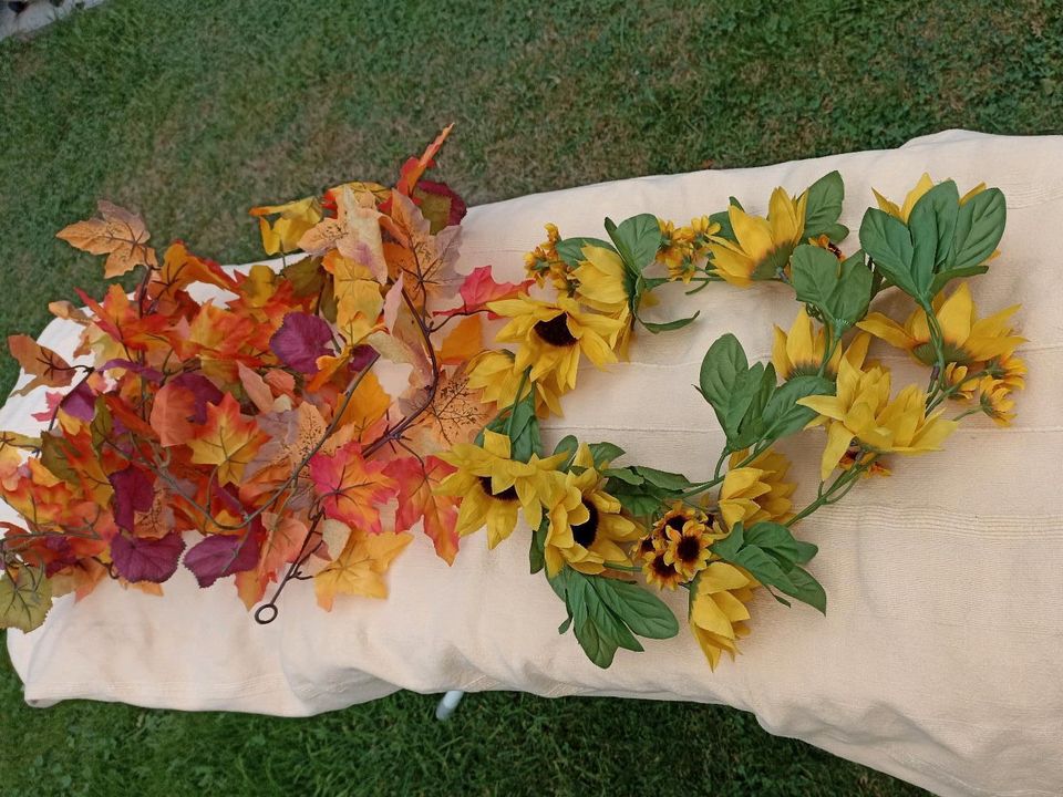 Herbstdekoration mit Tischdecke in Timmendorfer Strand 