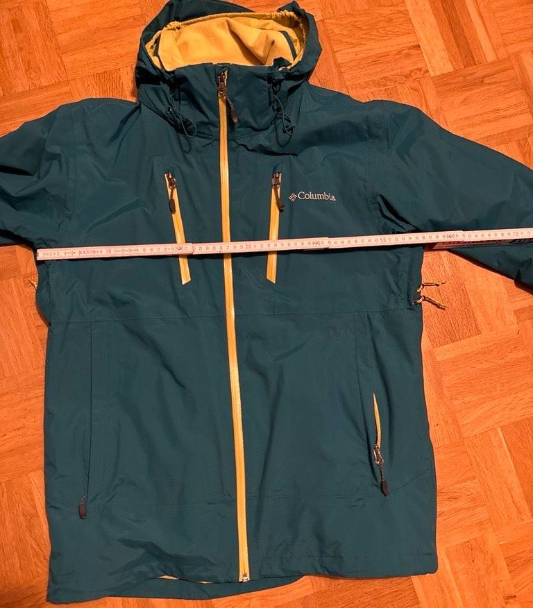 Outdoor Wasserdichte Jacke von Columbia Größe M in Köln