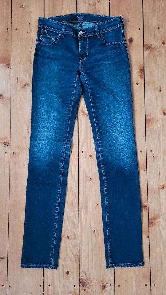 Armani Jeans, (dunkel)blau, Gr. 27 in Darmstadt