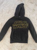 H&M, Star Wars Kapuzenpullover schwarz mit Taschen Größe 134, 140 Hessen - Nidderau Vorschau