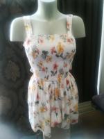 Blumen Jumpsuit Overall mit Rückenausschnitt Gr. XS Hessen - Wächtersbach Vorschau