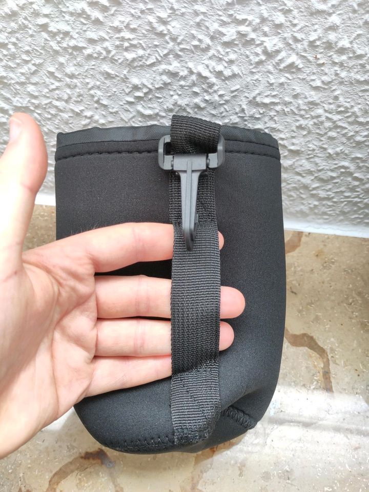 Schwarze Kamera Objektivschutztaschen aus Neopren in Brühl