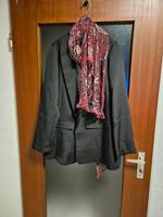 Blazer schwarz  Langarmshirt  comma Größe 42 mit Tuch Bayern - Glattbach Unterfr. Vorschau