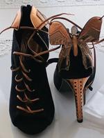 Vintage ZARA Woman Damen Sandaletten mit Schnürung Gr. 39 Berlin - Spandau Vorschau