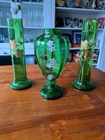 3 alte Vintage Vasen Grün handbemalt Niedersachsen - Delmenhorst Vorschau