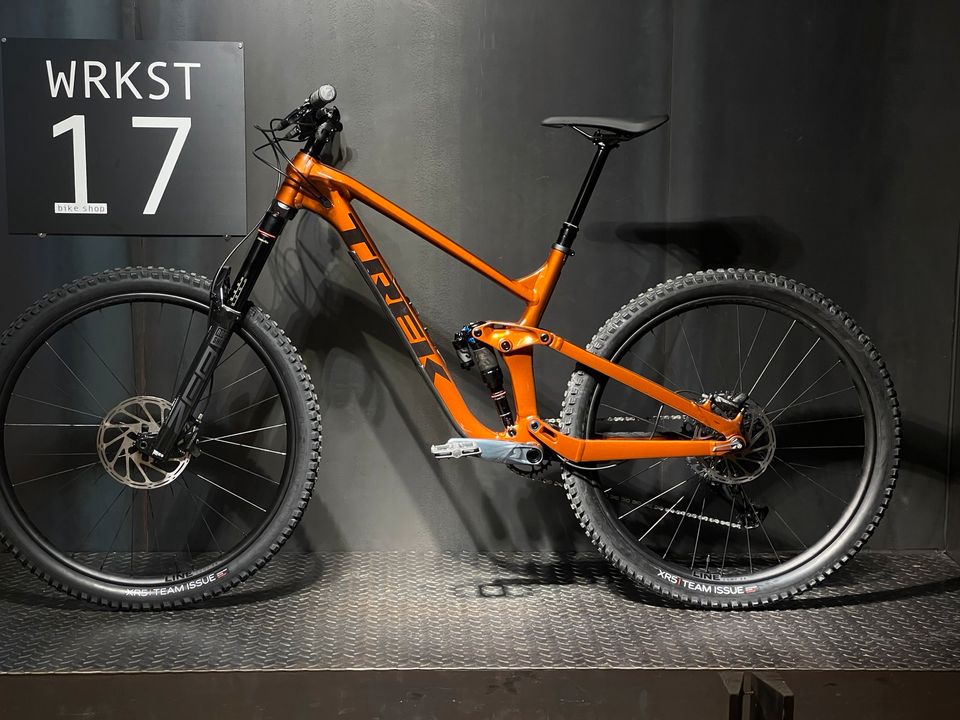 TREK SLASH 8 Large in Hausham