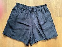 Shorts kurze Hose H&M schwarz Gr. L w. Neu!! Nordrhein-Westfalen - Brühl Vorschau