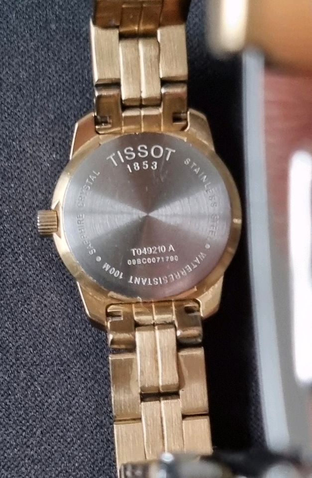 Tissot 1853 T-Classic PR 100 Damenuhr, Armbanduhr Damen, Uhr in Waldkirch