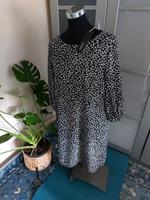 Schwarz weisses Kleid von Esprit in Größe 40 Saarland - Wadgassen Vorschau