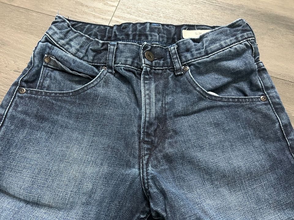 H&M Jungen Jeans Hose Gr 152 Slim dunkelblau in Edewecht