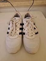 Adidas neon Turnschuhe Bayern - Landshut Vorschau