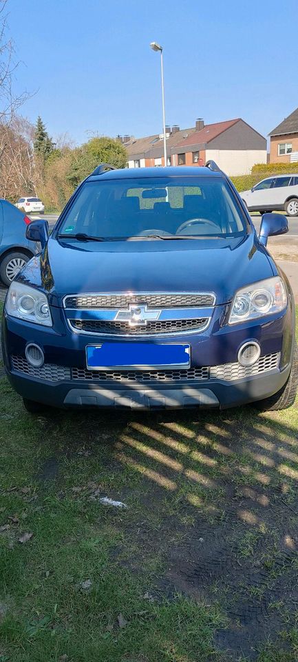 Chevrolet Captiva 2,4 LS, AHK, Benziner, Android Navigation in Dinslaken