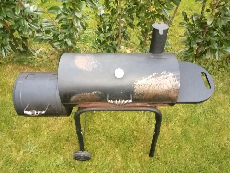 Smoker Grill zum Verkauf in Menden