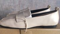 Zign Leder Slipper Moccassins Karree creme 39 40 neu Saarbrücken - St Johann Vorschau