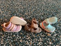 Kinder Schuhe Buundgard Gr. 23 + Sommerschuhe Gr.23 + Crocs Gr.C6 Duisburg - Duisburg-Süd Vorschau