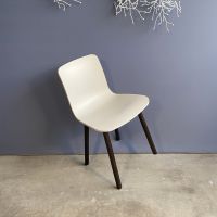 Vitra - HAL Wood - Sitzschale Warmgrey - Beine Eiche dunkel Nordrhein-Westfalen - Havixbeck Vorschau