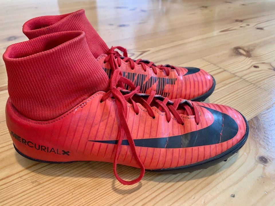 Nike Mercurial Sockenschuh Kunstrasen Gr. 40,5 in Brandenburg - Hohen  Neuendorf | eBay Kleinanzeigen ist jetzt Kleinanzeigen