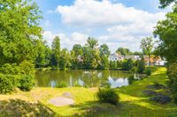 Traumhaftes Wohnen am See: Exklusives Parkgrundstück in bester Lage der Wedemark Niedersachsen - Wedemark Vorschau