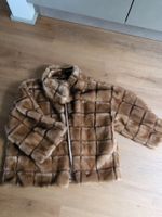 Fake Fur Damen Jacke Passend für Gr. 42 braun beige Rheinland-Pfalz - Dieblich Vorschau