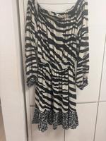Liu jo Kleid schulterfrei Animal Größe L Bayern - Rosenheim Vorschau