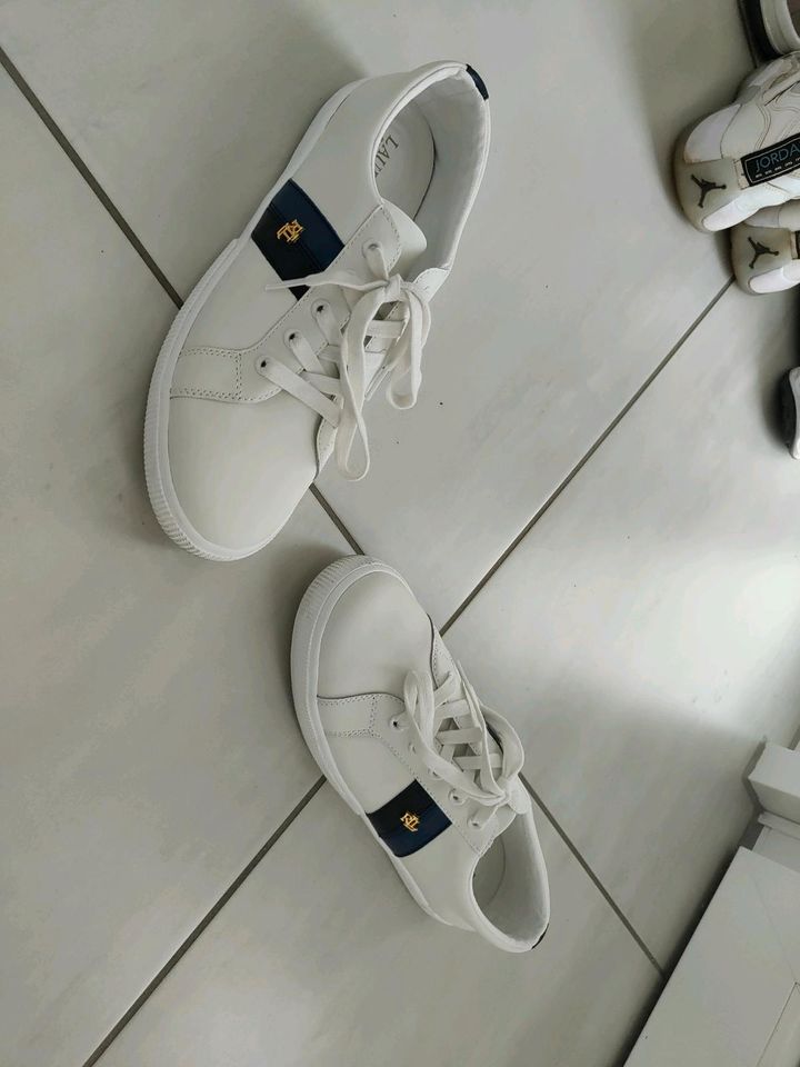 Ralph Lauren Sneaker - neuwertig! 1x getragen! Gr. 43 in Lauf a.d. Pegnitz