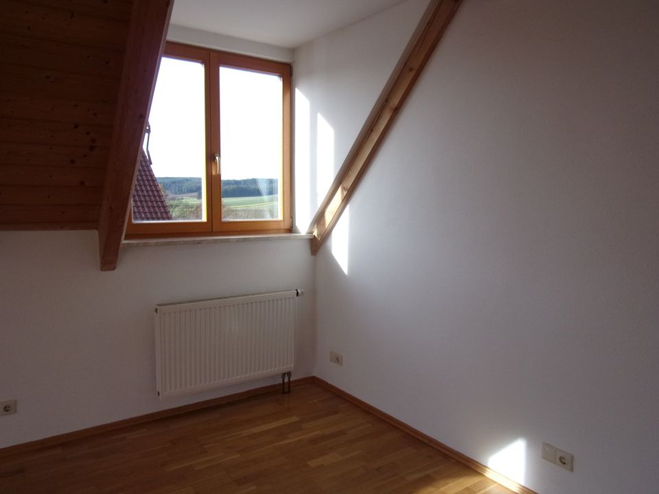 Schöne 4 Zimmer Wohnung in Guteneck, Nähe Nabburg zu vermieten in Guteneck
