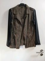 Ethno Boho Jacke mit Nieten+ Lederärmeln Gr. M olivgrün schwarz Bayern - Stettfeld Vorschau