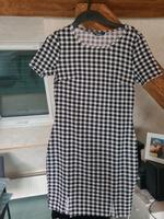 Shein Kleid Gr. M schwarz weiß kariert Sommer Party Schlitz Niedersachsen - Hemmingen Vorschau