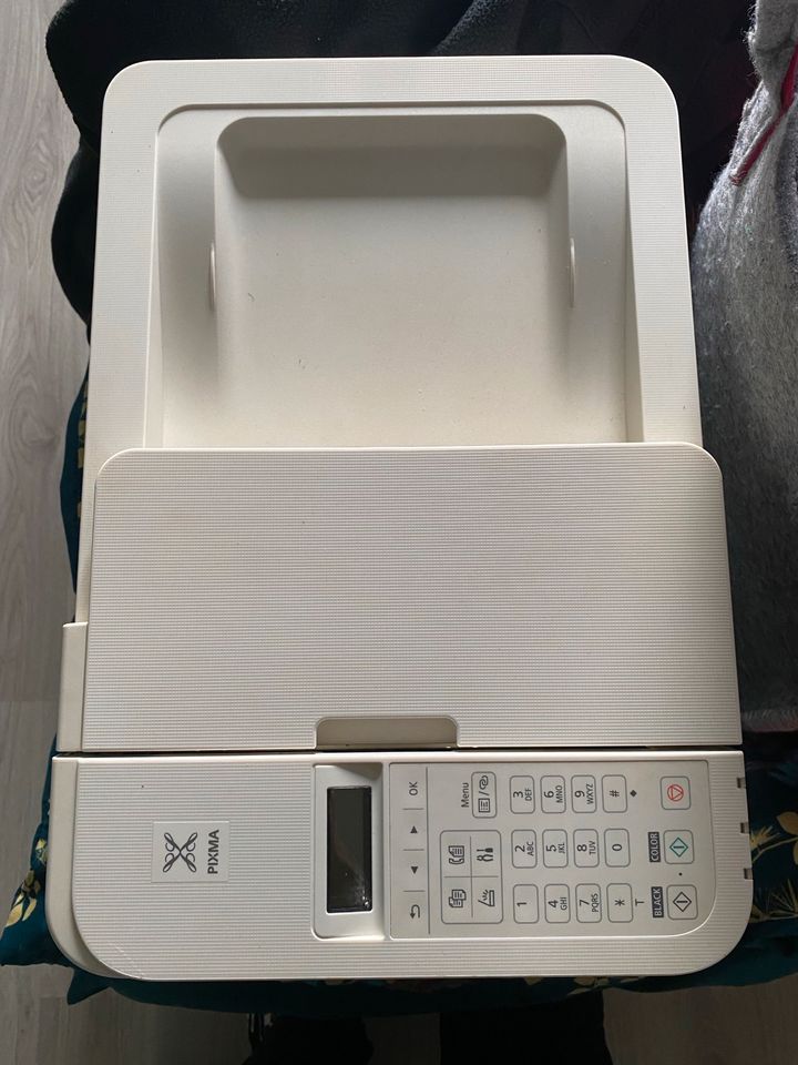 Canon Pixma Drucker weiß. Fax Scan Kopieren inkl Kabel und Patr. in Essen