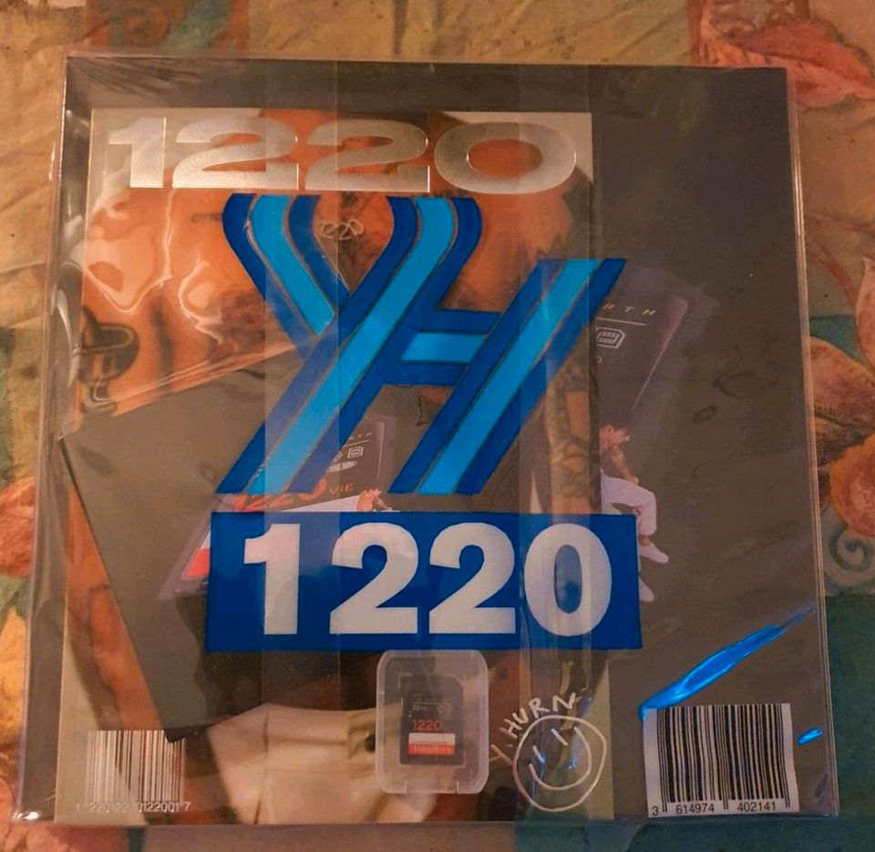 Yung Hurn 1220 Bundle Vinyl Neu Aldi Version in Freiberg