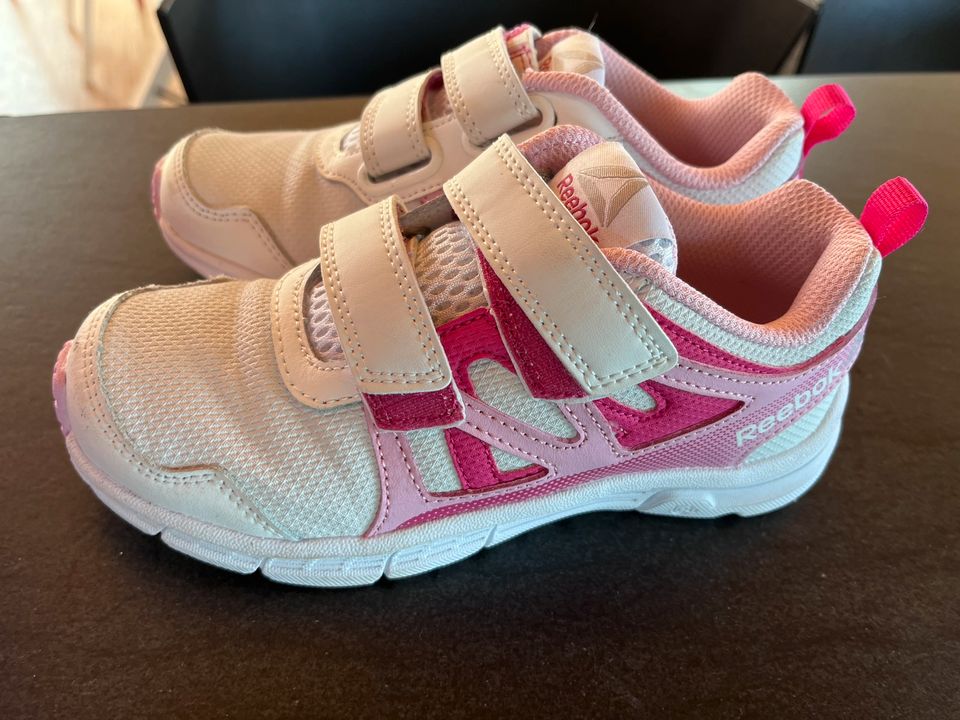 Reebok Schuhe NEU Größe 30,5 in Sonthofen