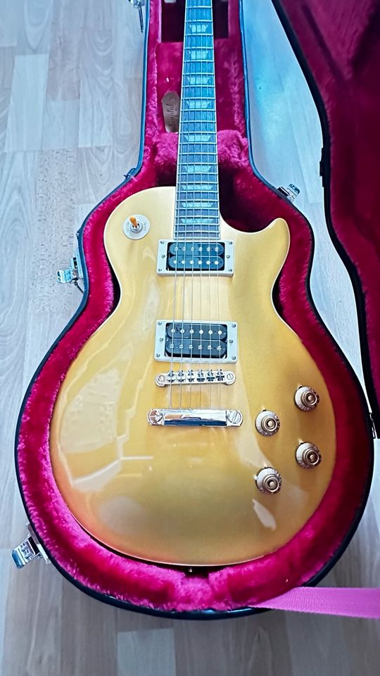 Slash Collection Epiphone Les Paul Standard Goldtop Victoria in Wiesbaden