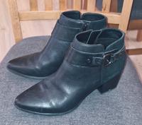 Stiefelette 5th Avenue (Deichmann) schwarz Gr. 38 Niedersachsen - Isenbüttel Vorschau