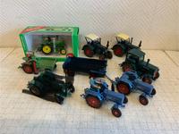 Siku 1:32 Trecker Fendt John Deere Lanz Hanomag f. Märklin Spur 1 Nordrhein-Westfalen - Kevelaer Vorschau