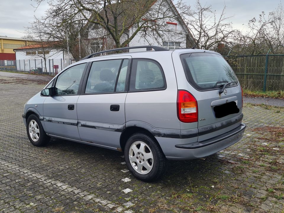 Opel Zafir Benzin an Bastler oder zum Schlachten in Philippsburg