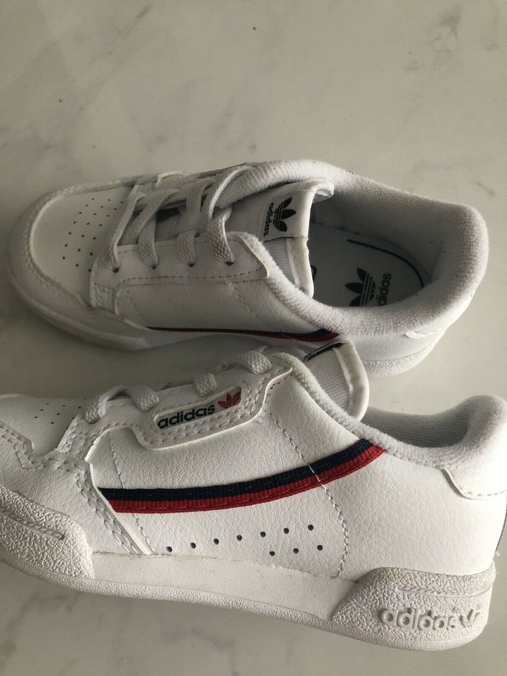 Adidas   Original Kinderschuhe sneaker- Gr26 in Gersthofen