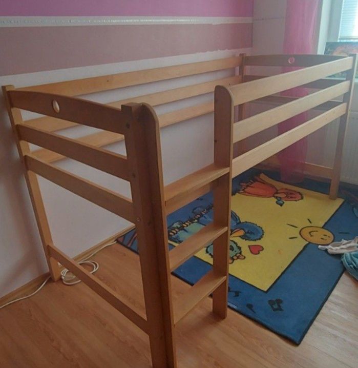 halbhohes Hochbett für Kinder 100 x 210 in Postbauer-Heng