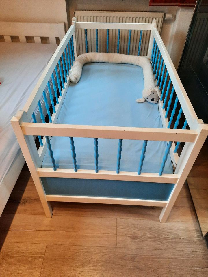 Schreinergemachtes Babybett in Schrobenhausen