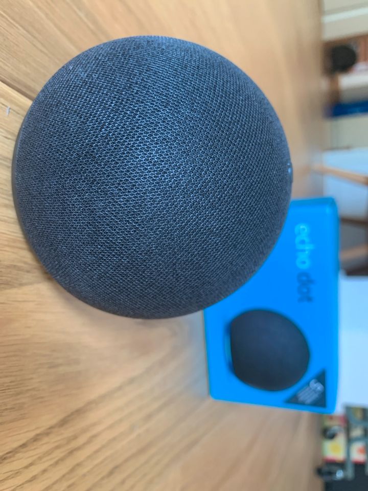 Echo Dot „Alexa“ 5. Generation in Unterhaching