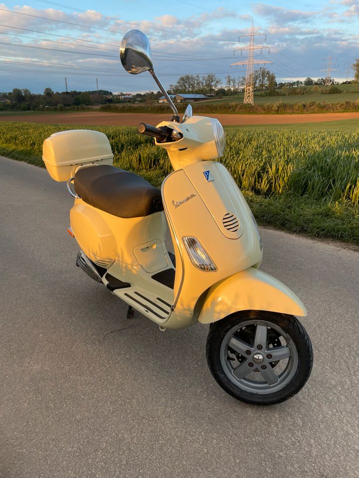 Vespa LX 50 beige in Mainz