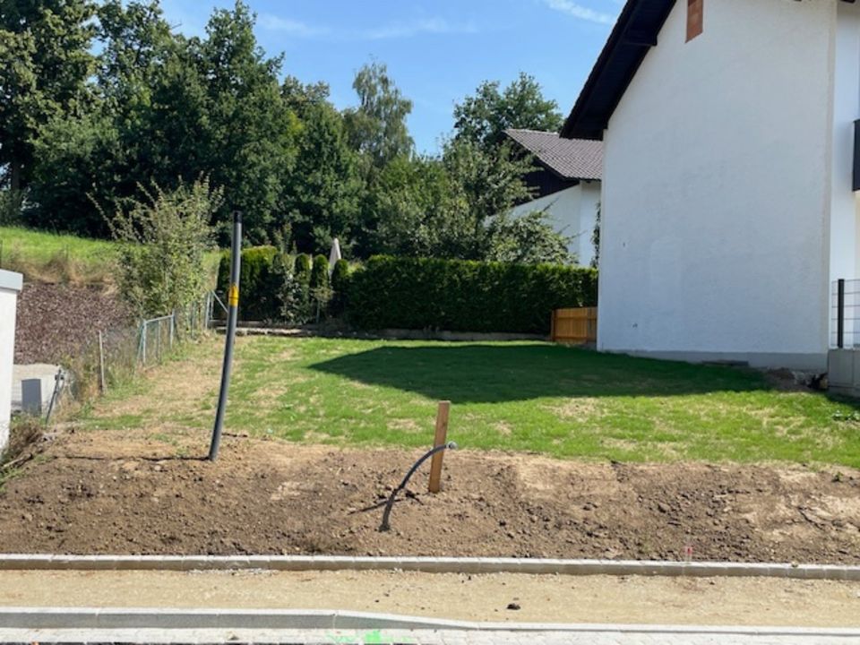 Baugrundstück mit genehmigtem Plan in Bayern Geisenhausen