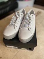 Tommy Hilfiger Sneaker, Weiß, Silber, 39, NEU Nordrhein-Westfalen - Kamen Vorschau
