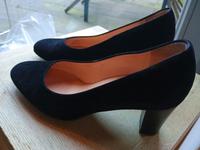 Pumps Peter Kaiser Gr. 37 (4) schwarz, wie neu! Nordrhein-Westfalen - Wesel Vorschau