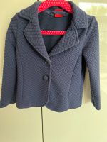 Blazer Jacke dunkelblau S.Oliver Gr. 104 Nordrhein-Westfalen - Bottrop Vorschau