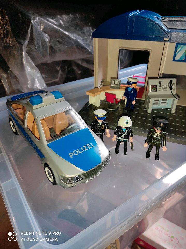 Polizeistation & Polizeiauto von Playmobil #tragbar in Crottendorf Erzgebirge