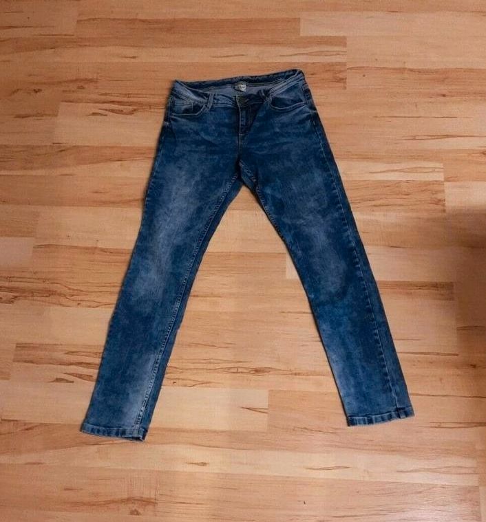 Tschibo Damen Jeans Gr. 38 Up2Fashion in St Gangloff