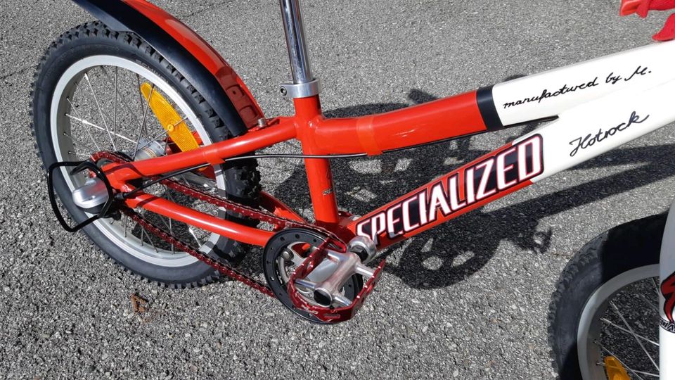 Leichtes 16 Zoll Kinderfahrrad Specialized KUbikes WOOM in Traunstein