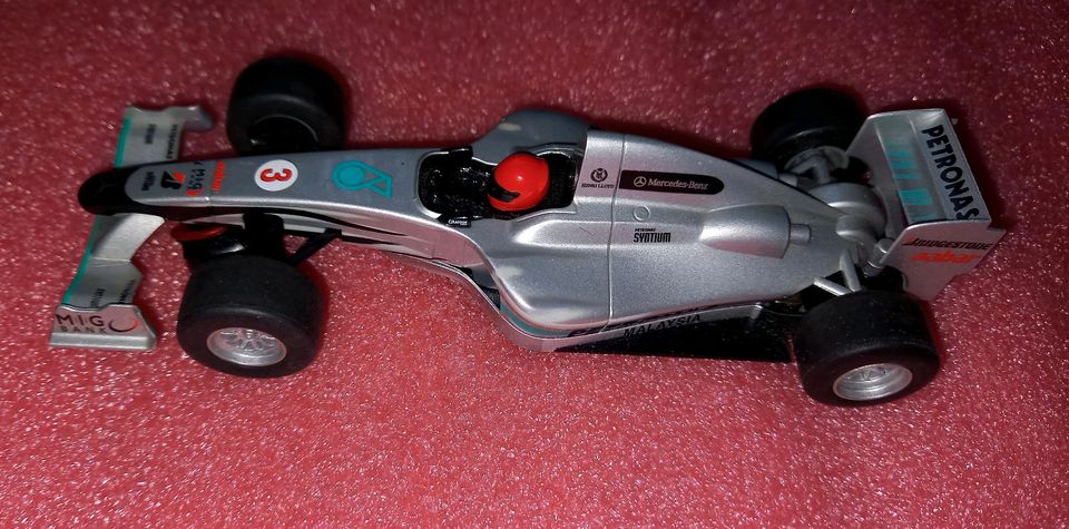 Scalextric F1 Mercedes Petronas 3410 in Karlsfeld