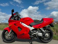 Honda VFR800 RC46 *** TOP  Zustand*** Nordrhein-Westfalen - Höxter Vorschau